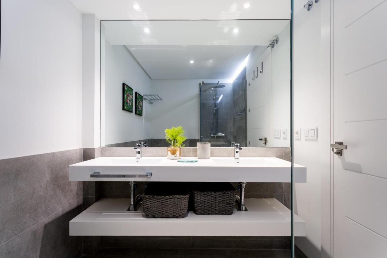 Apartamentos Rg Plaza De Espana Sevilla Exteriér fotografie