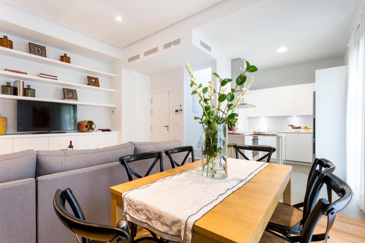 Apartamentos Rg Plaza De Espana Sevilla Exteriér fotografie